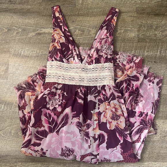 Free People Dresses & Skirts - Free People Purple Floral Dress Size 8